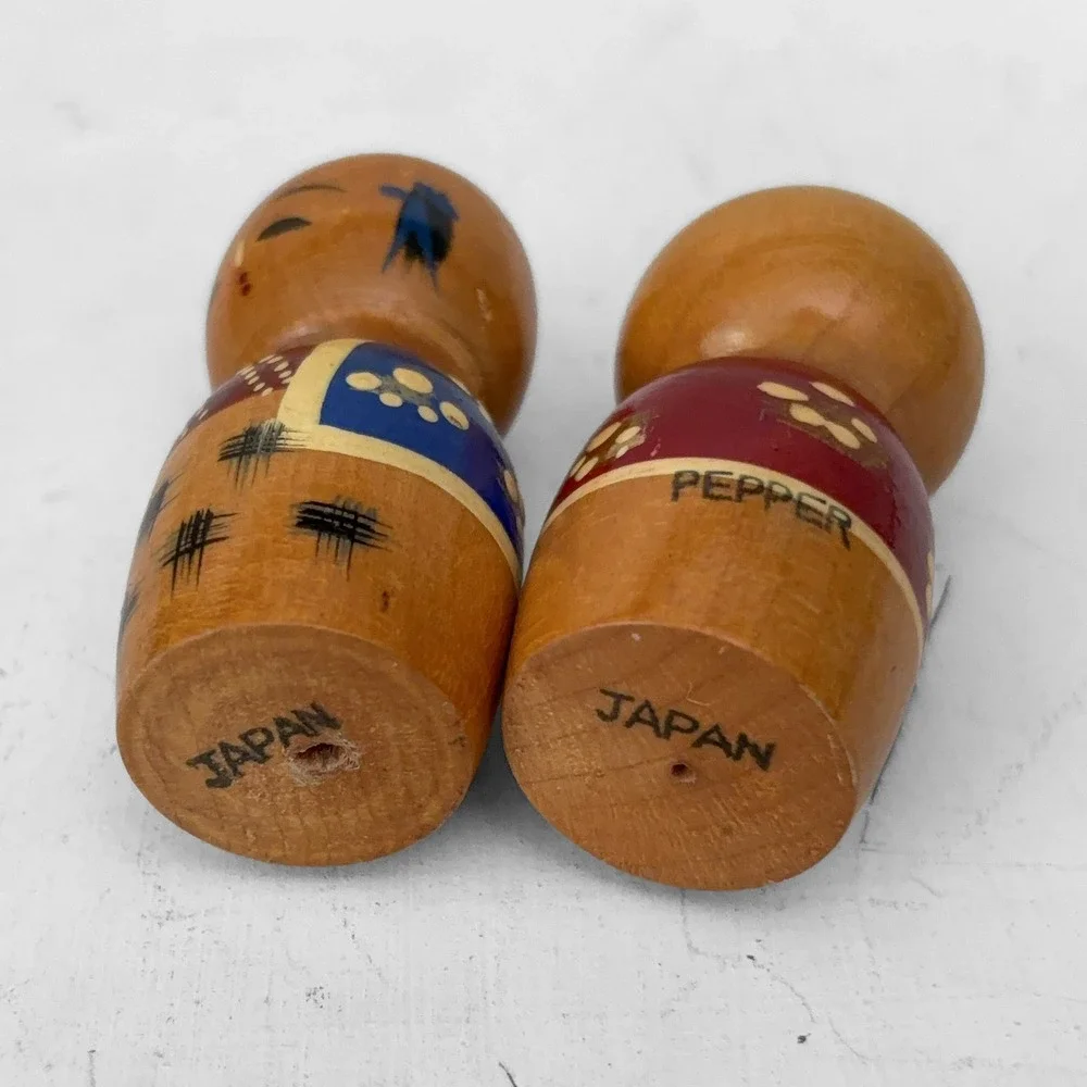 VTG Japanese Kokeshi Doll Salt & Pepper Shakers Wooden Hand Painted Japan